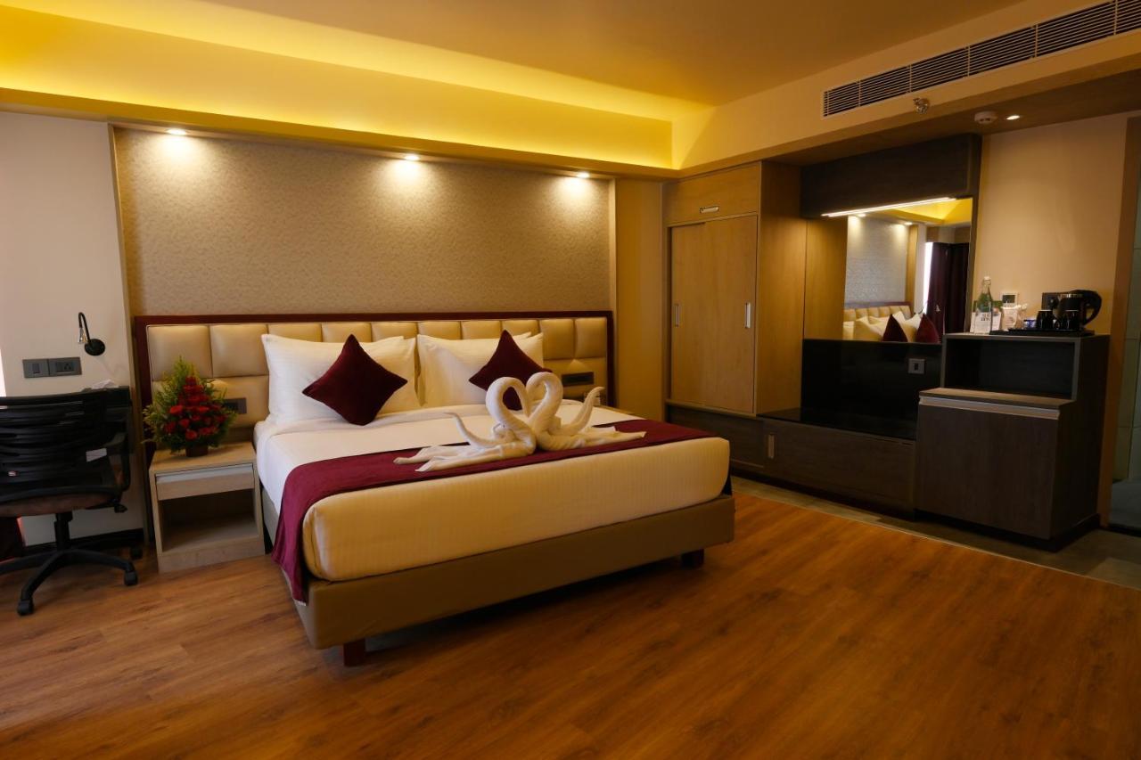 Fort Manor Thiruvananthapuram Exteriör bild